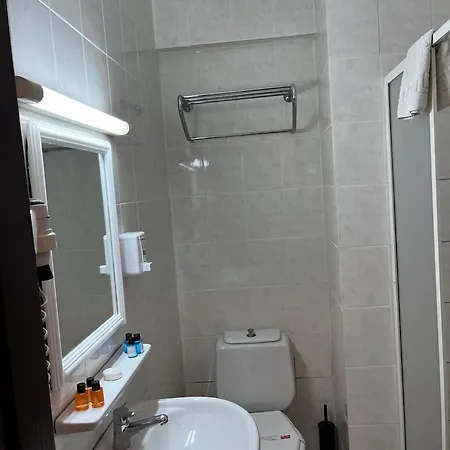 Cashmere Hotel 4*